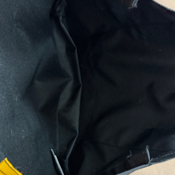 The Lion King Black and Yellow Tote Bag NWT - Picture 5 of 5